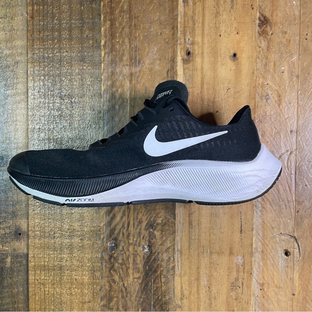 Nike Air Zoom Pegasus 37 Boys Youth 5.5Y Black/White Running Shoes CJ2099-002